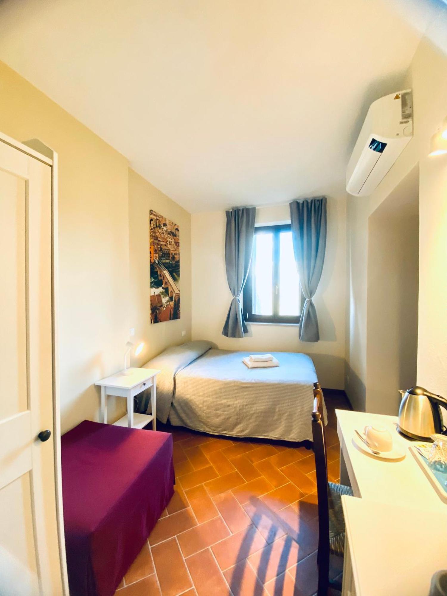 Residenza Cipressi E Olivi Appartement Verona Buitenkant foto