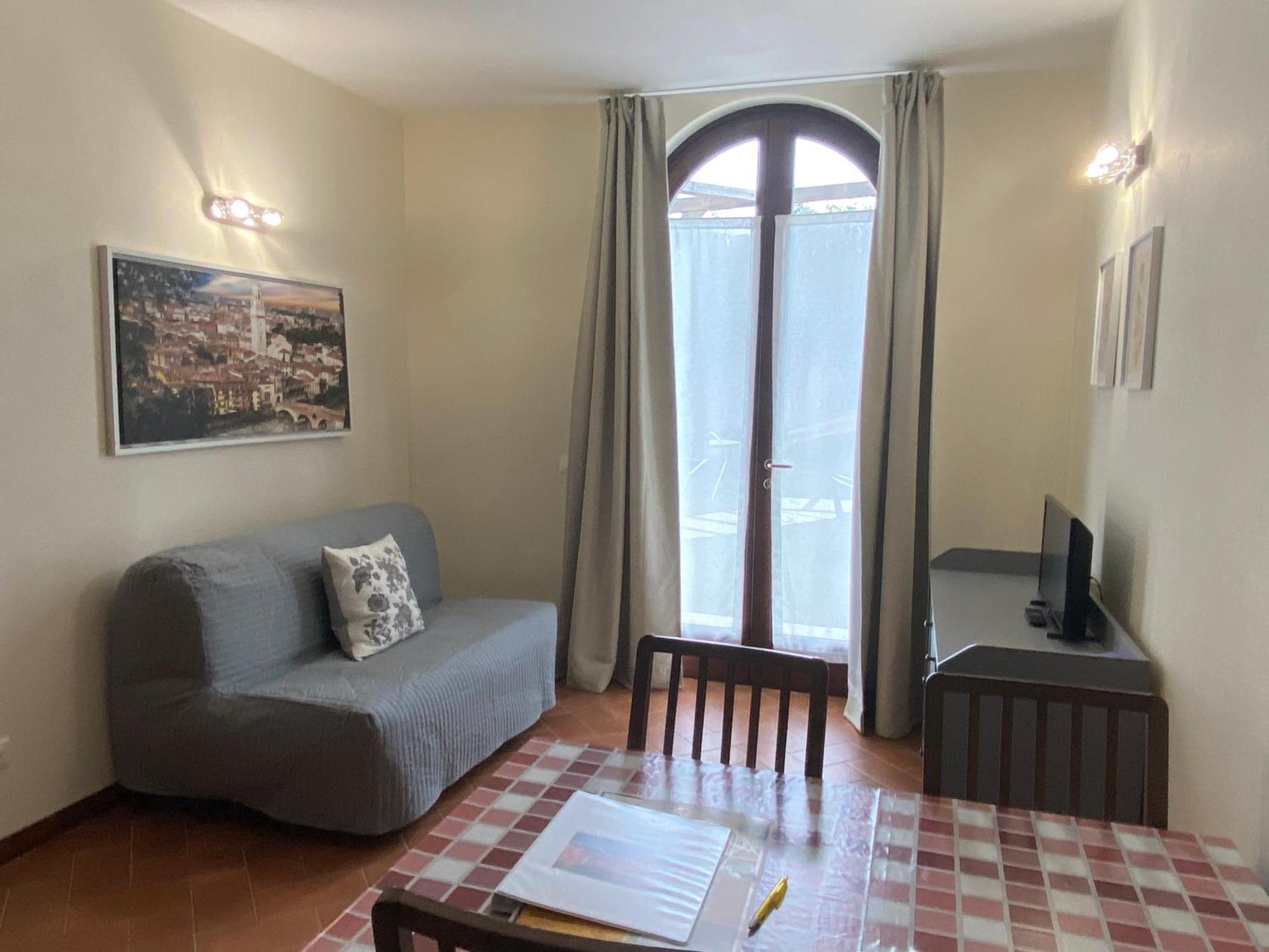 Residenza Cipressi E Olivi Appartement Verona Buitenkant foto