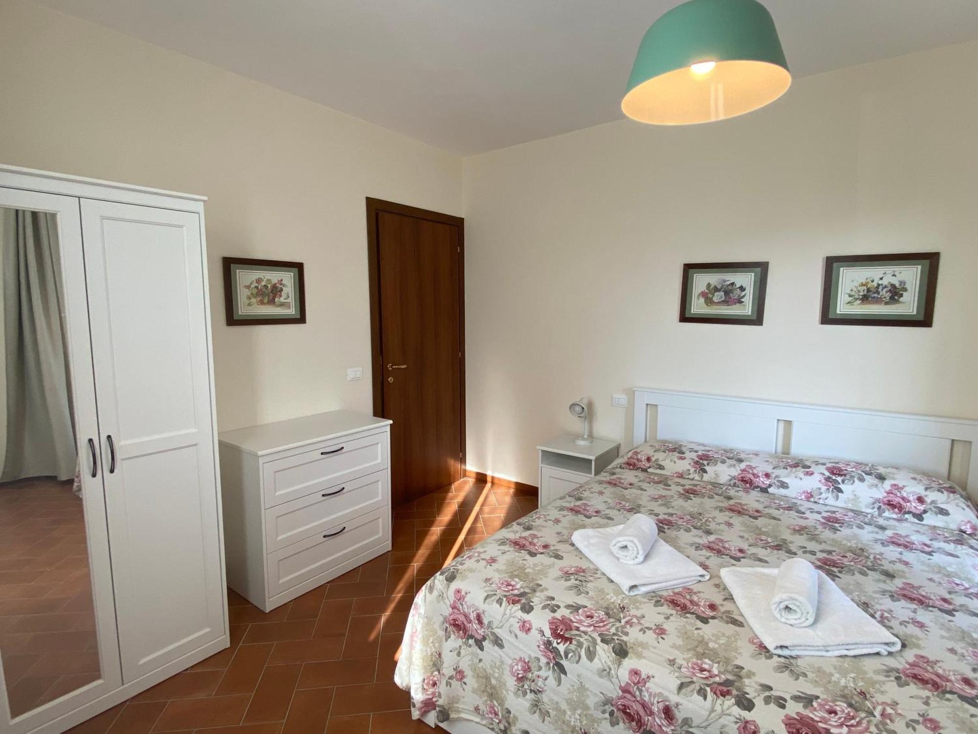 Residenza Cipressi E Olivi Appartement Verona Buitenkant foto