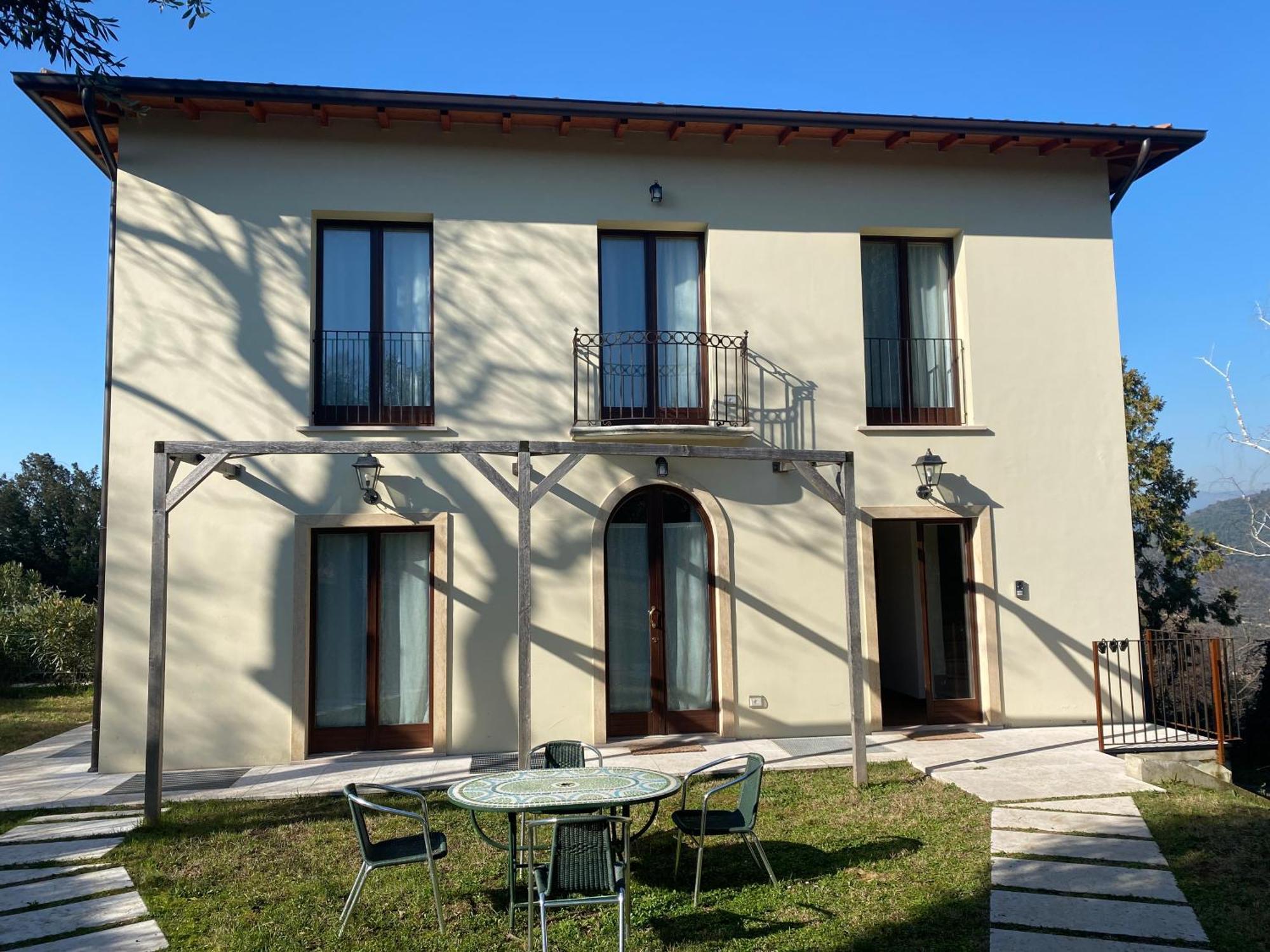 Residenza Cipressi E Olivi Appartement Verona Buitenkant foto