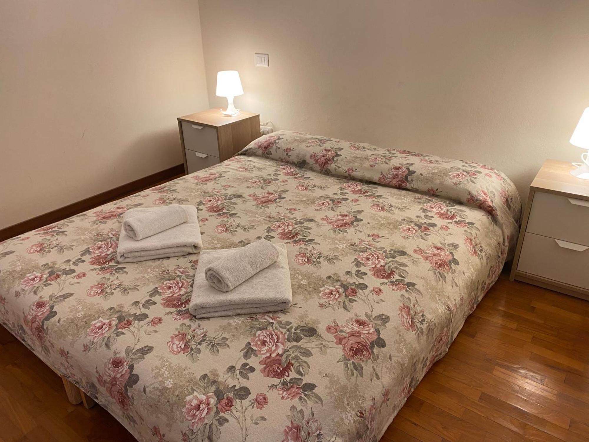 Residenza Cipressi E Olivi Appartement Verona Buitenkant foto