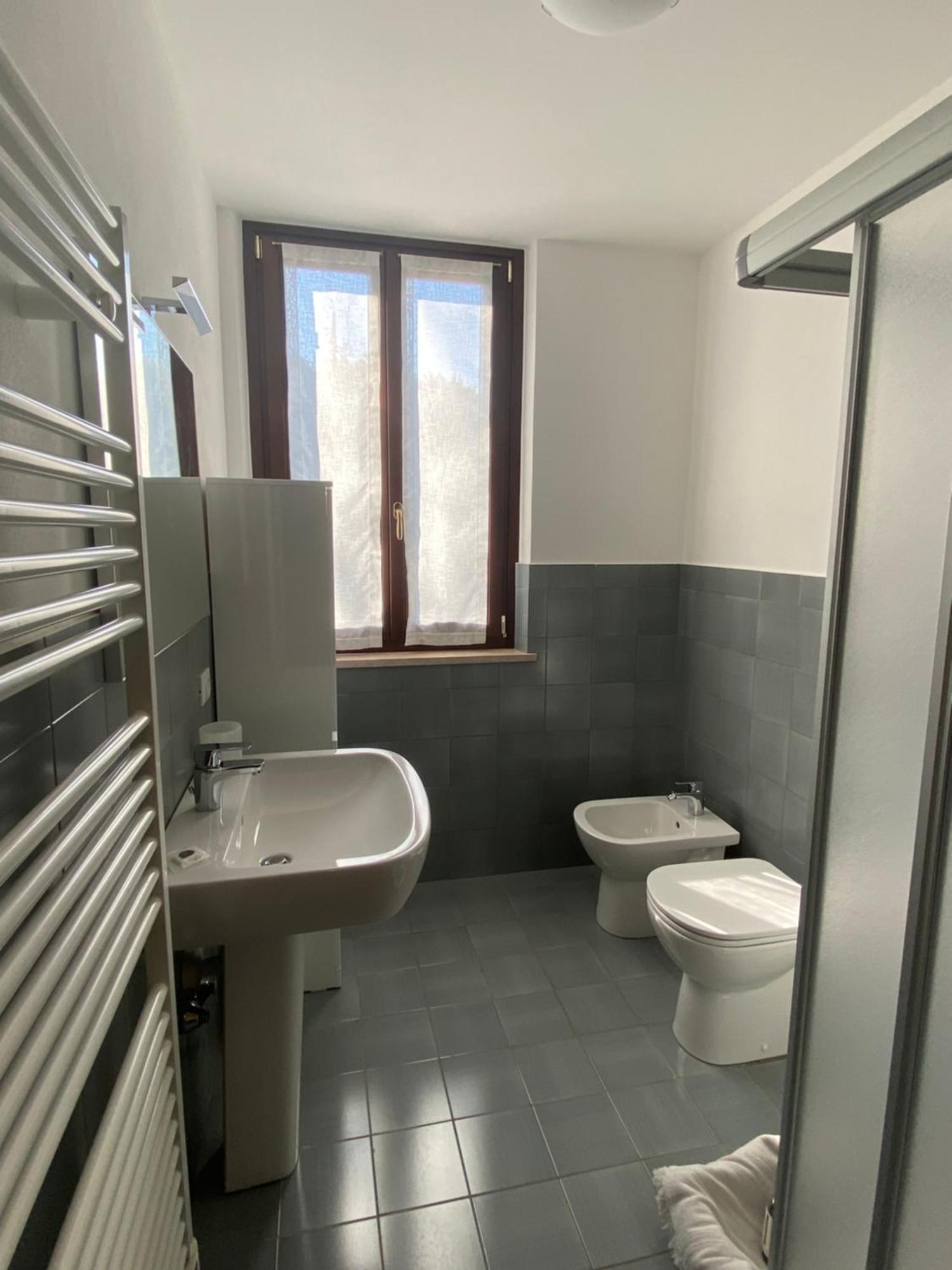 Residenza Cipressi E Olivi Appartement Verona Buitenkant foto