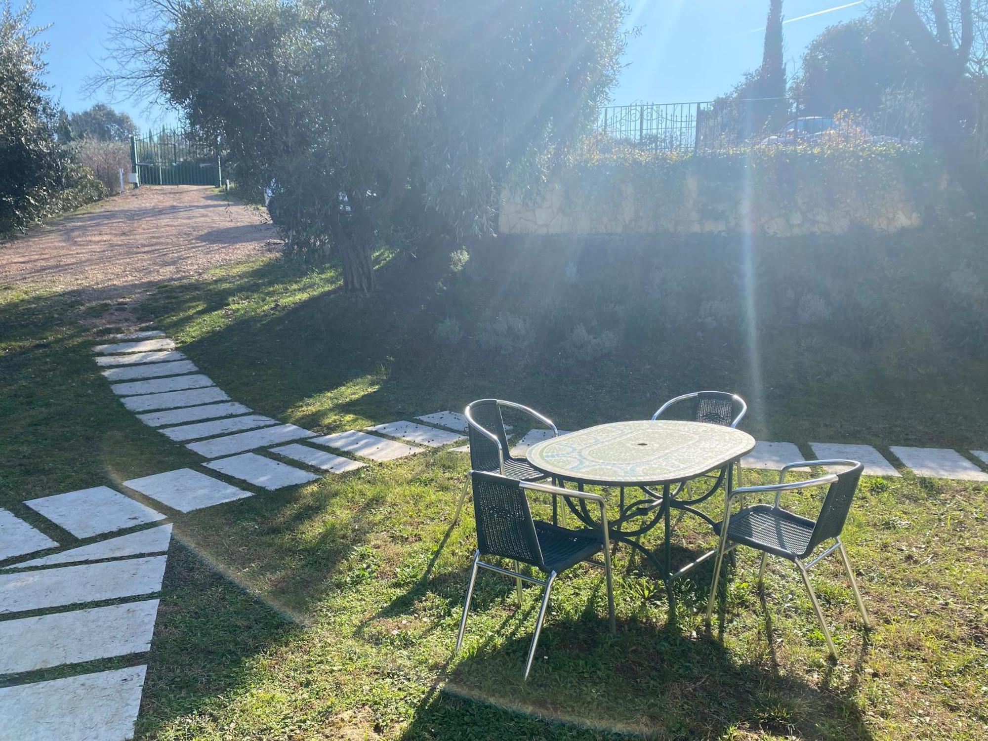 Residenza Cipressi E Olivi Appartement Verona Buitenkant foto