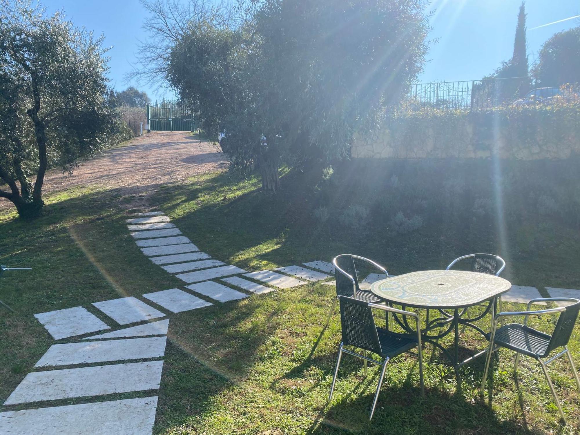 Residenza Cipressi E Olivi Appartement Verona Buitenkant foto